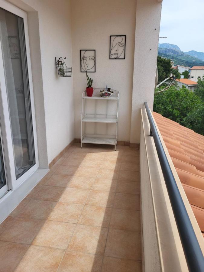 Apartmani Nikmar Makarska Exteriör bild